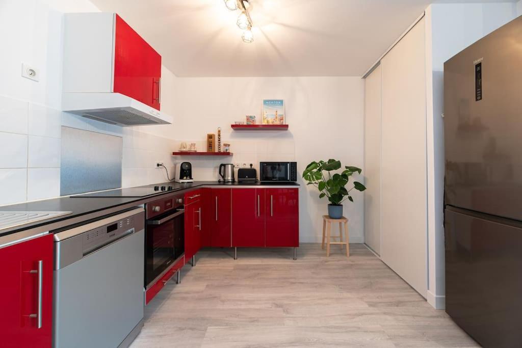 Appartement Cosy Au Centre Ville De 芒通 外观 照片