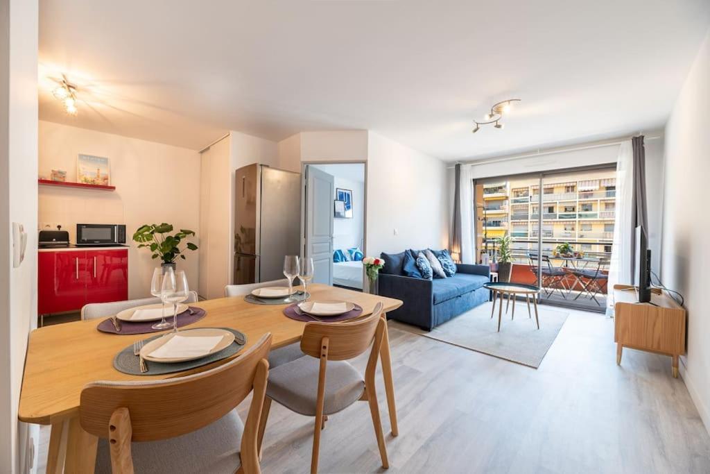 Appartement Cosy Au Centre Ville De 芒通 外观 照片